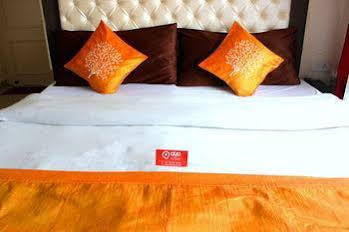 Oyo Rooms Clock Tower Mussoorie 