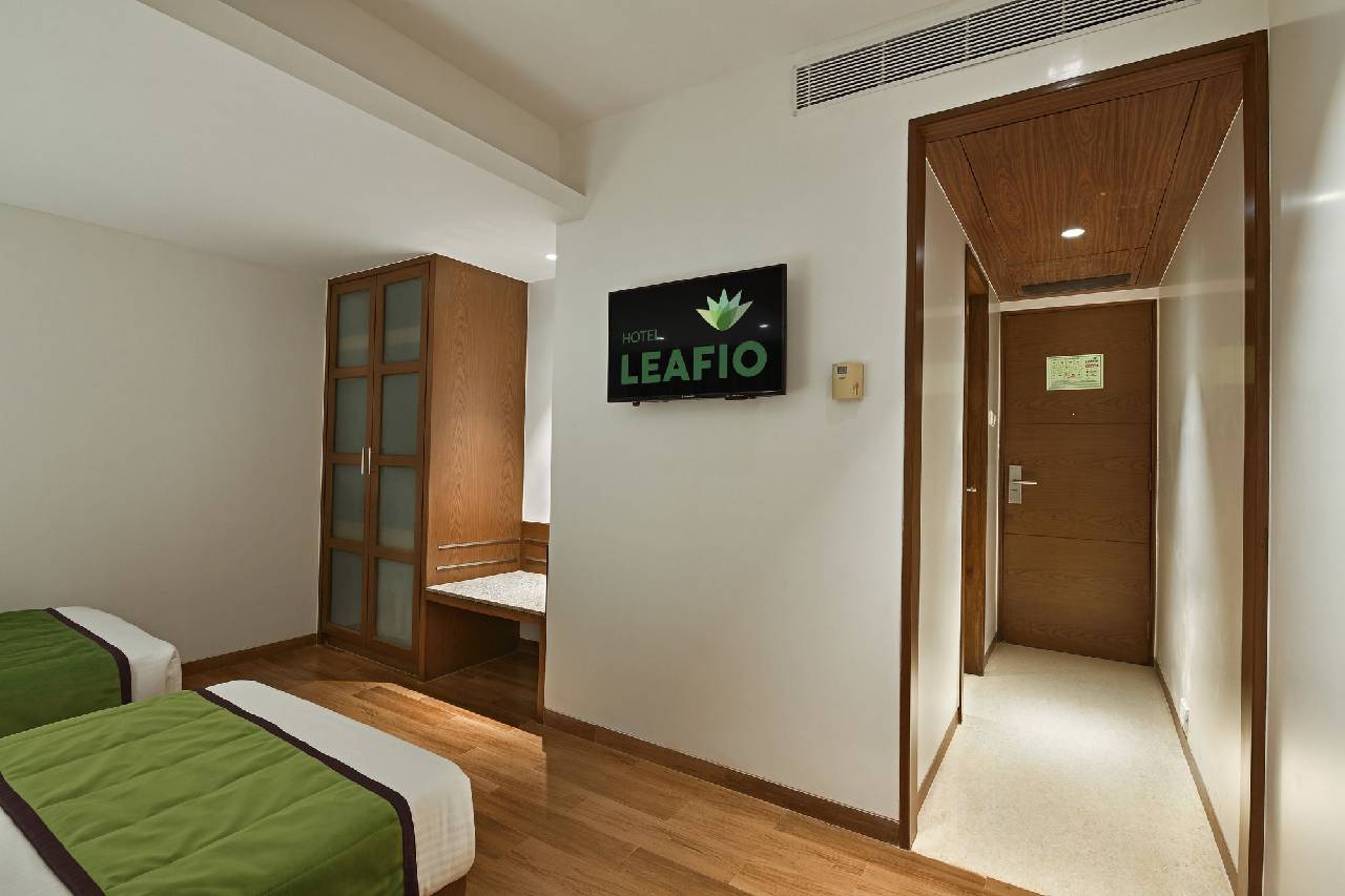 Hotel Leafio Marigold Marol 