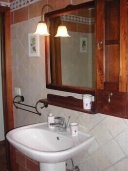 Casale Il Colombaio Di Toiano Bathroom