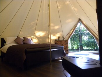 Glampotel Bere Regis Guestroom