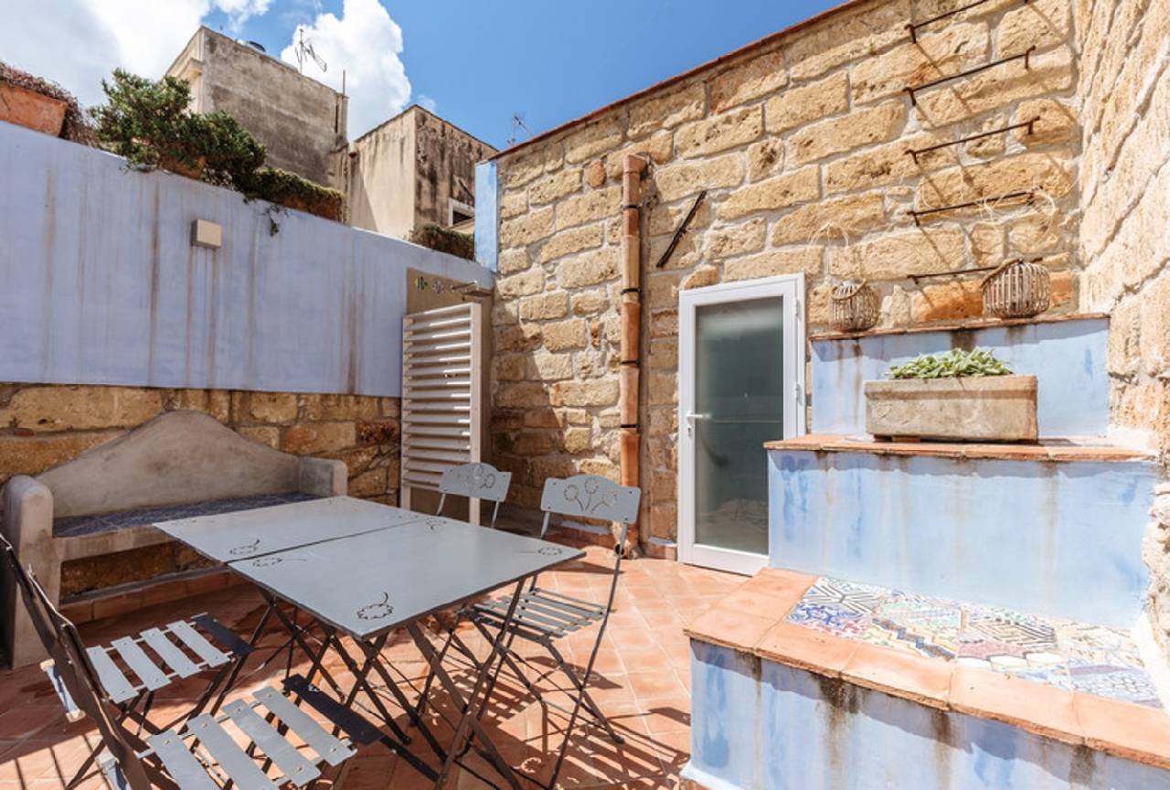 Casetta Turchese Con Terrazza (كاستا تورچس كون ترازا) 