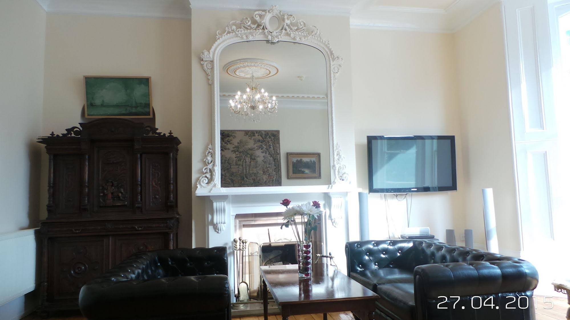 Vernon Guesthouse (ورنون گست هاوس) 