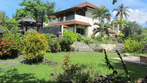 Abalone Resort 