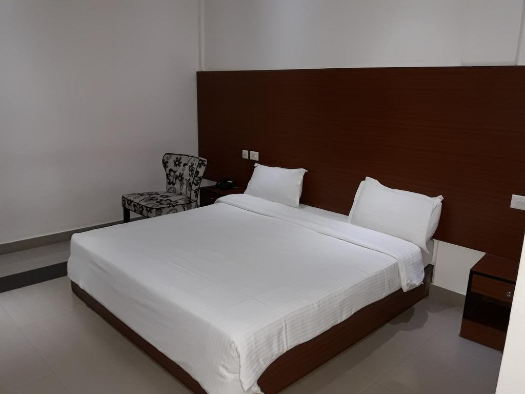 Hotel Mayur Residency 