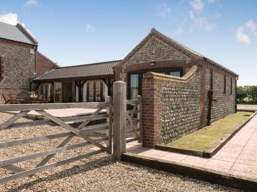 Field Barn 