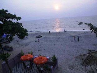 Alleppey Holiday Beach Resort 