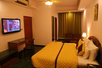 Magsons Resorts Guestroom