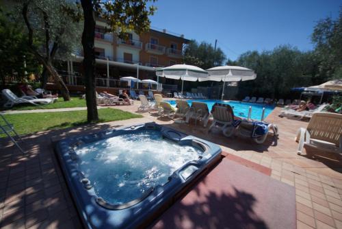 Hotel Alpi 