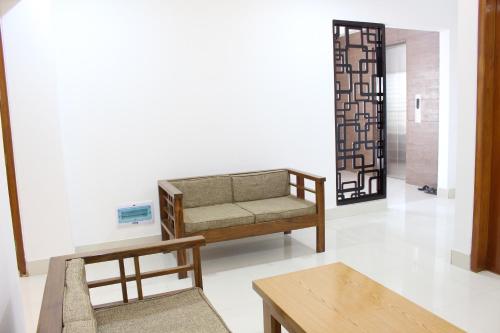 Gm Suites 