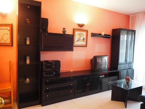 Ref. 213. Apart. Beatriz (رف. ۲۱۳. آپارت. بیتریز) 