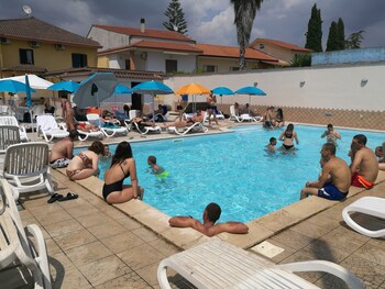 Garden Inn Outdoor Pool