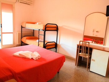 Hotel Morri Guestroom