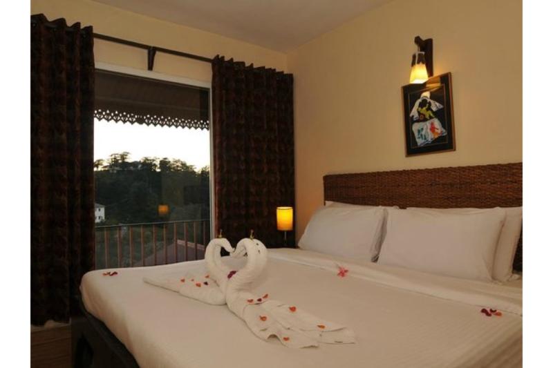 Club Mahindra Derby Green Room