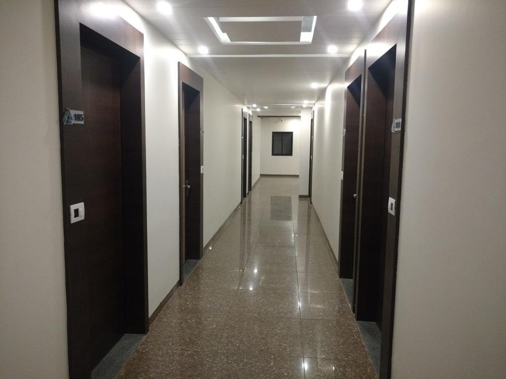 Hotel Anand Corner 