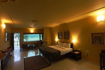 Corbett Riverside Resort 