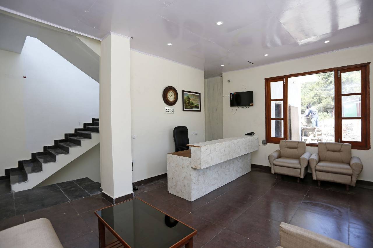 Oyo Rooms 089 Kempty Fall 