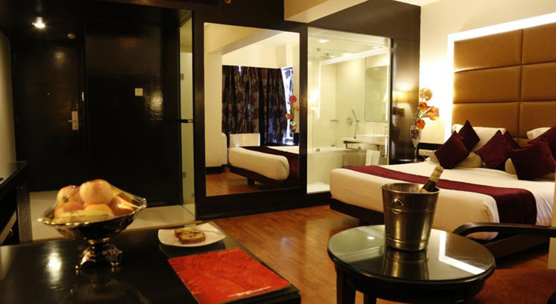 Hotel Yogi Midtown Room