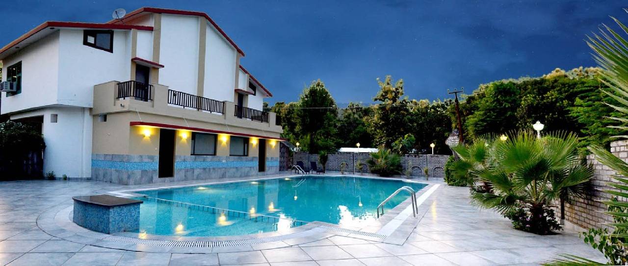 The Tiger Groove Resort 