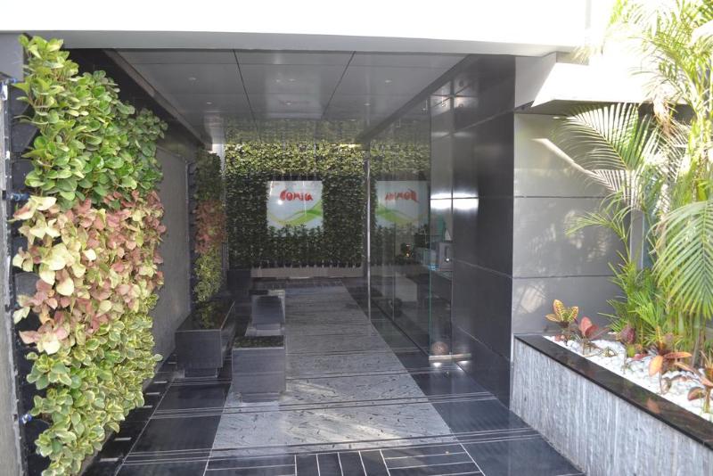 Treebo Sonia Lobby