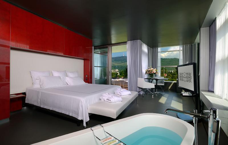 Lido Palace Room