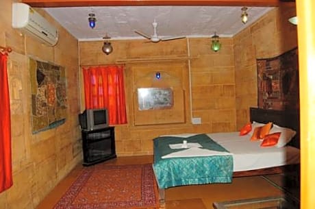 Hotel Pol Haveli 