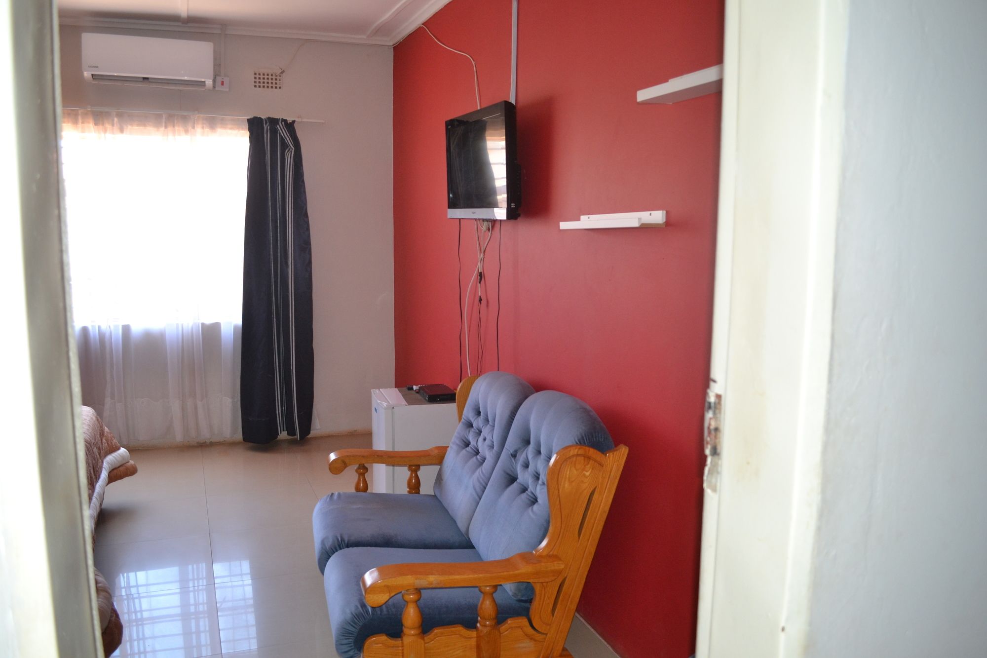 Honeybed Lodge 
