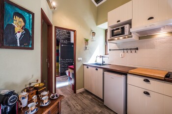 In-Room Kitchenette  In-Room Kitchenette