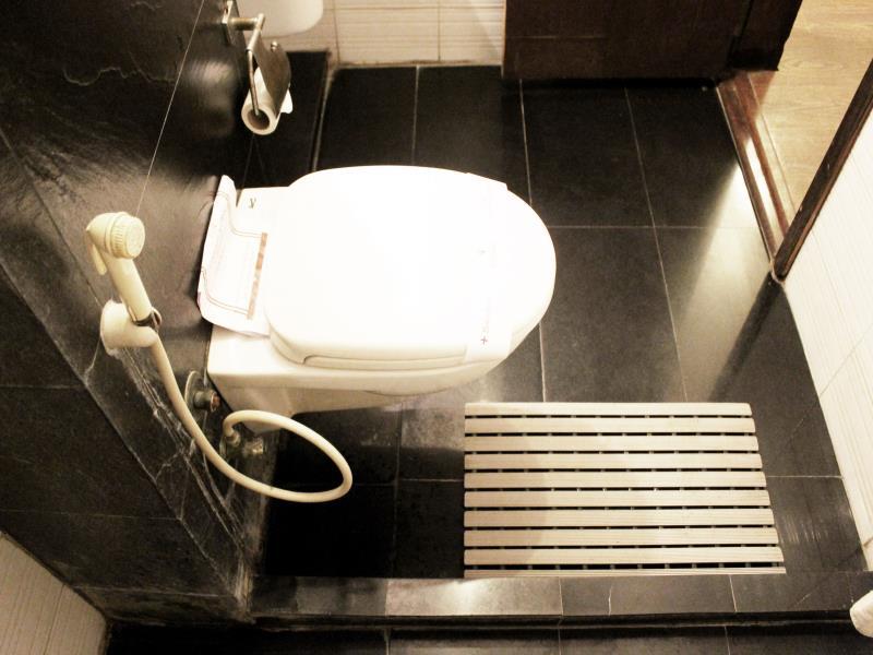 Oyo Rooms Taj East Gate Road 