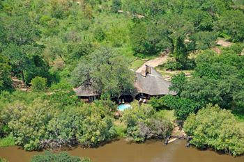 Sanctuary Sussi And Chuma 