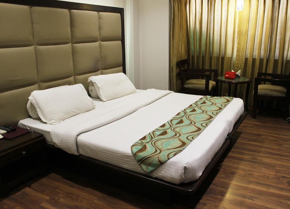 Oyo Rooms Cyber City Ii 