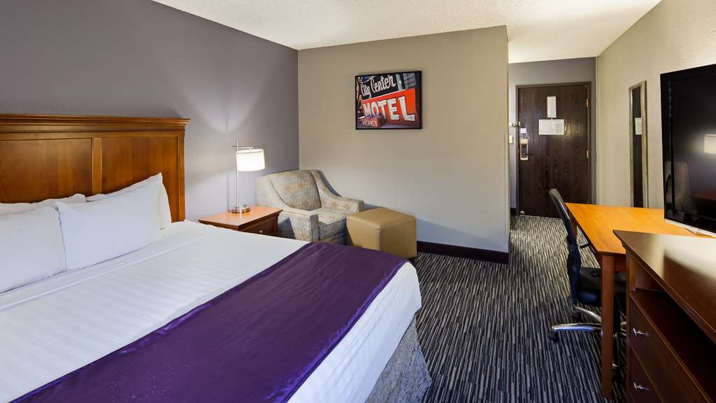 Best Western Mccarran Inn Guest room