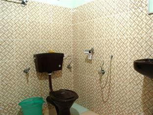 Village Paradise Backwater Homestay 