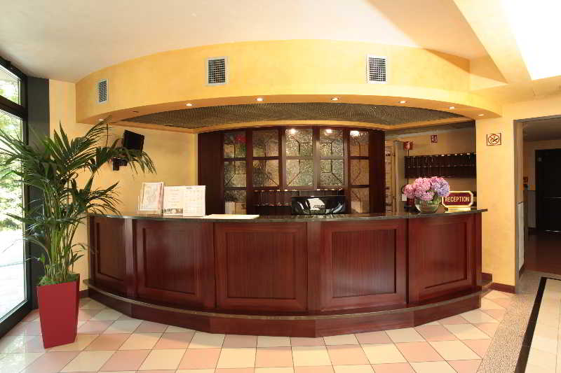 Venice Palace Hotel (ونیز پالاس هتل) Lobby