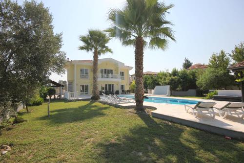 Villa Hollywood 