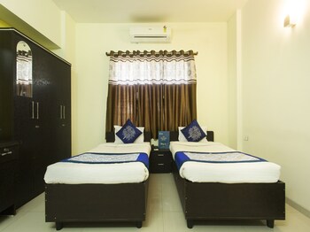 Oyo 10221 Hotel E Serai Guestroom