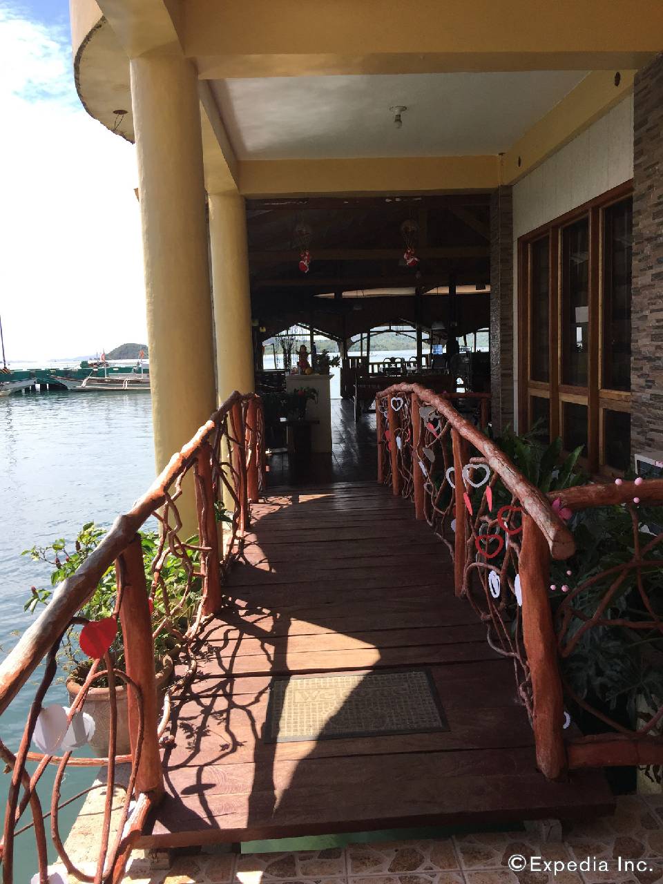 Coron Sunrise Pension House 