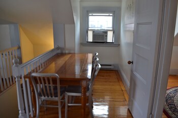 Allston Red House In-Room Dining