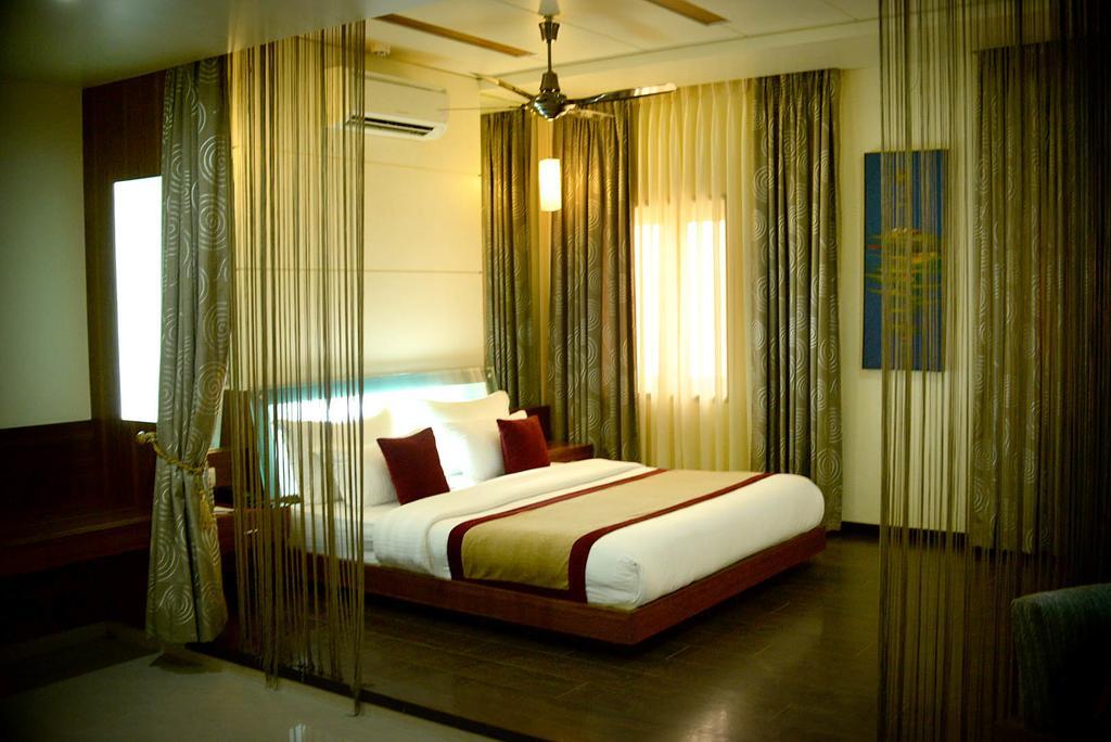 Hotel Fortune Palace 