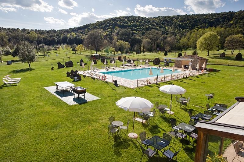 Hotel Casolare Le Terre Rosse Pool