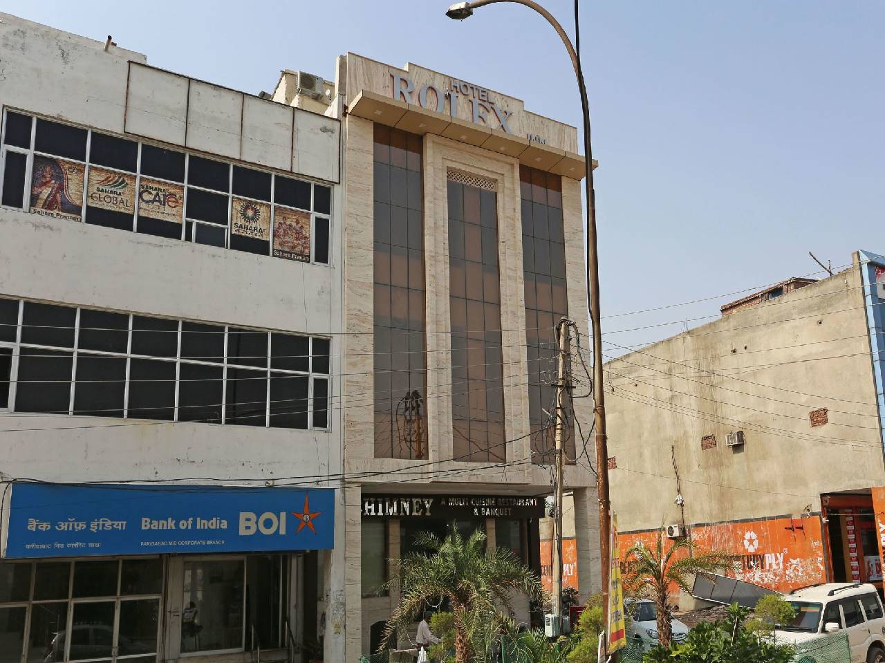 Oyo 5614 Hotel Rolex Inn 
