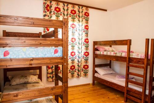 Hostel Breshka Rooms (هاستل برشكا رومز) 