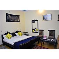 Vista Rooms At Indira Colony 