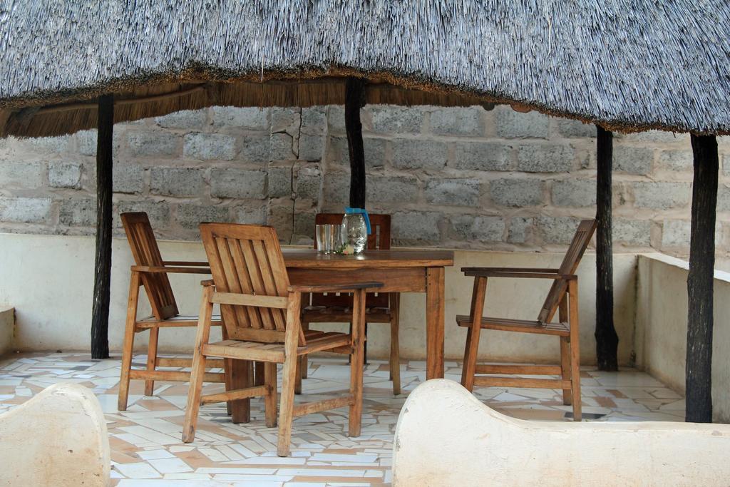 Golden Days Executive Lodge 