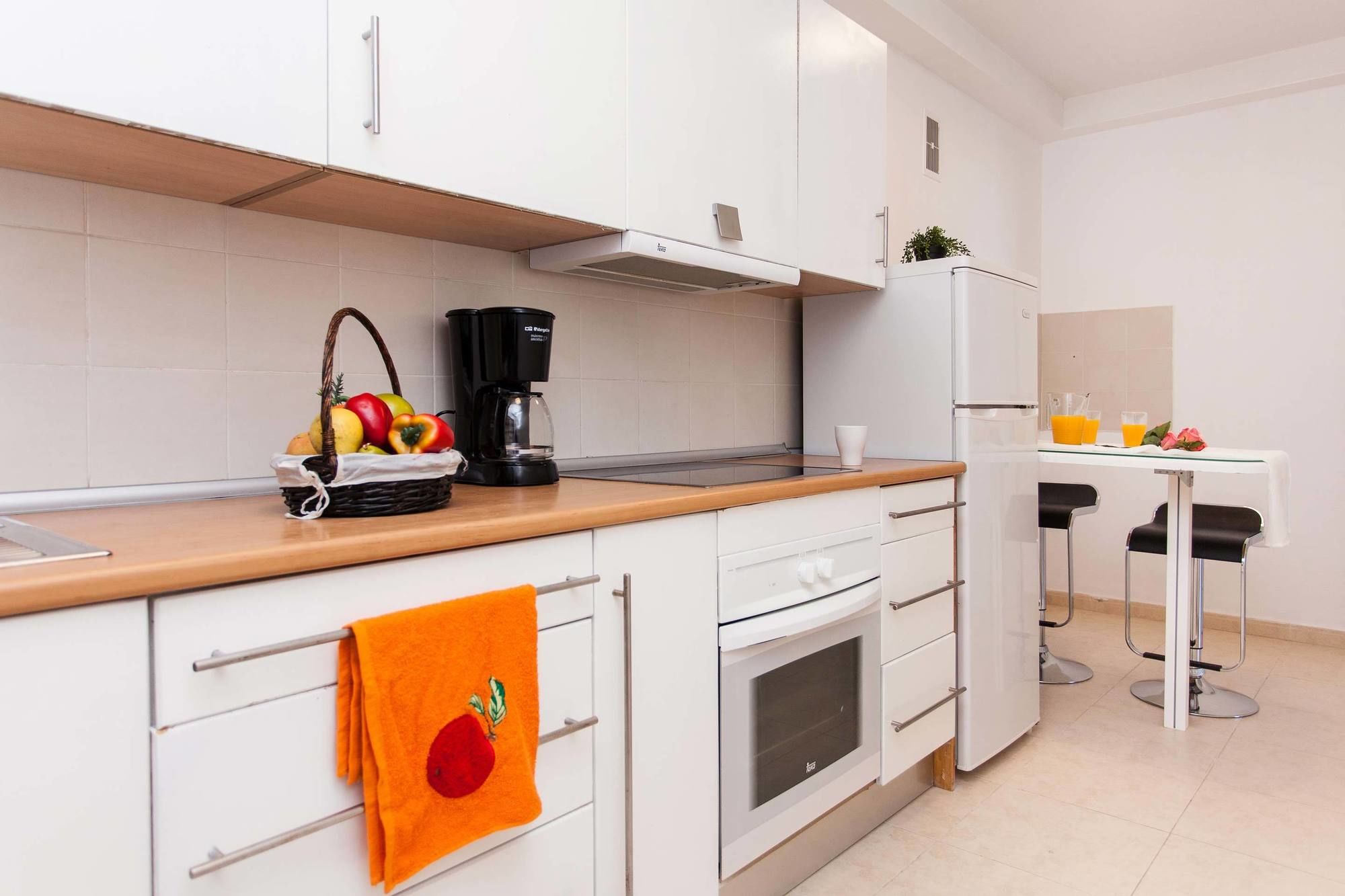 Bristol Mar Apartments 