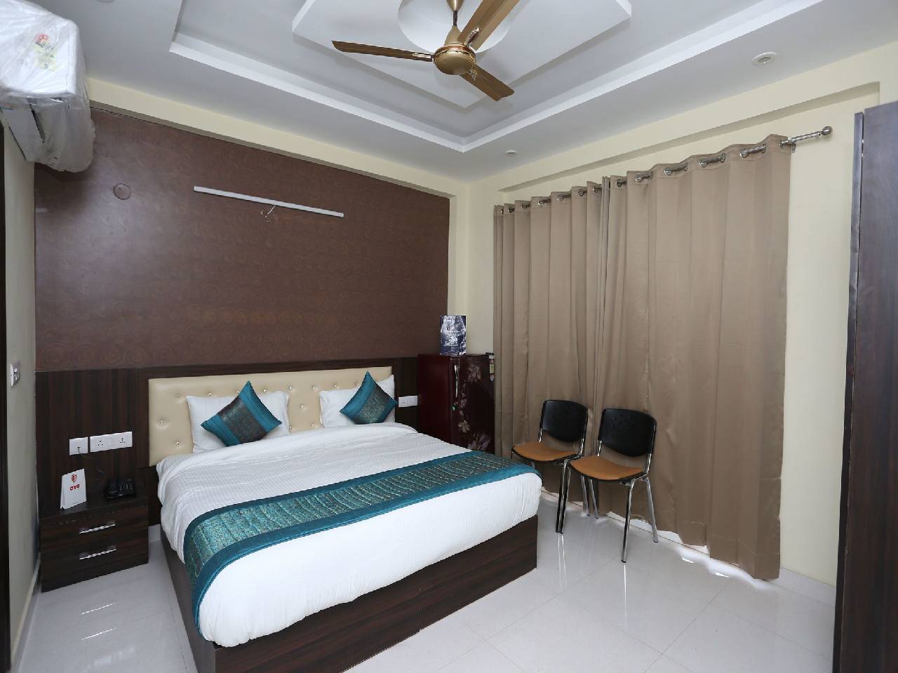 Oyo 12081 Palm Garden Suites 