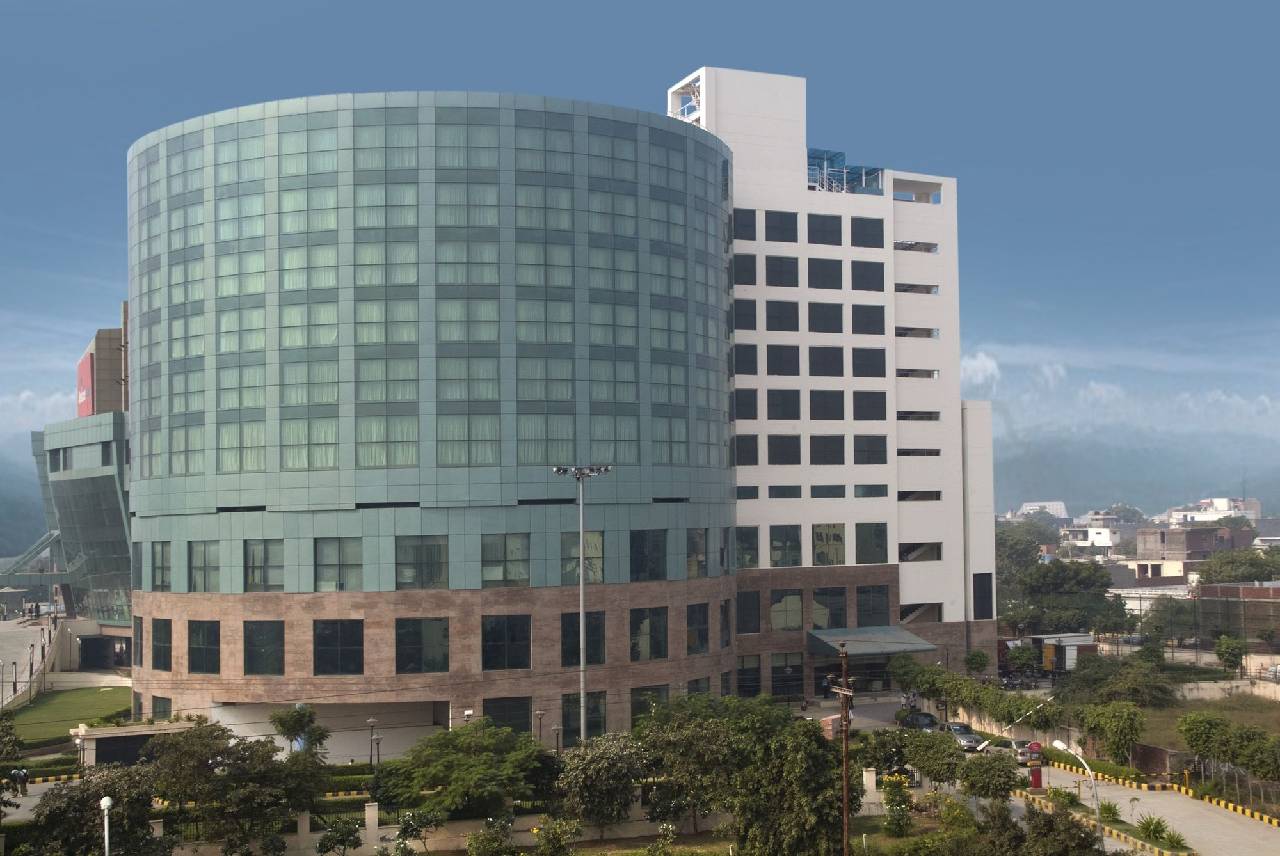 Savoy Suites Greater Noida 