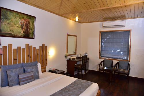 Jungle Leela Resort 