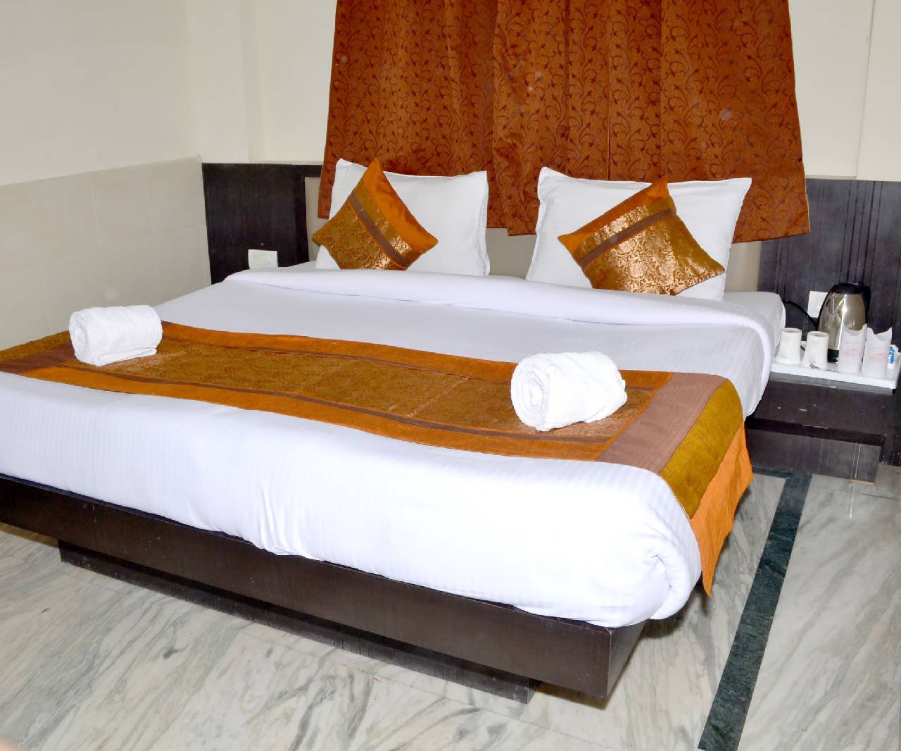Optimum Sheela Inn @ Taj 