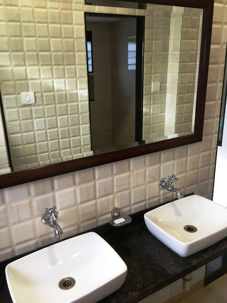 Hotel Adarsh Mahal 