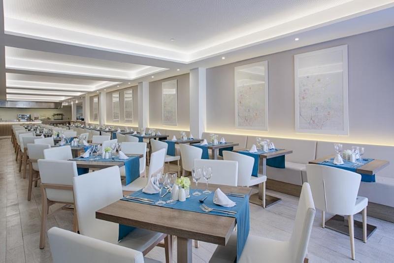 Grupotel Farrutx Restaurant